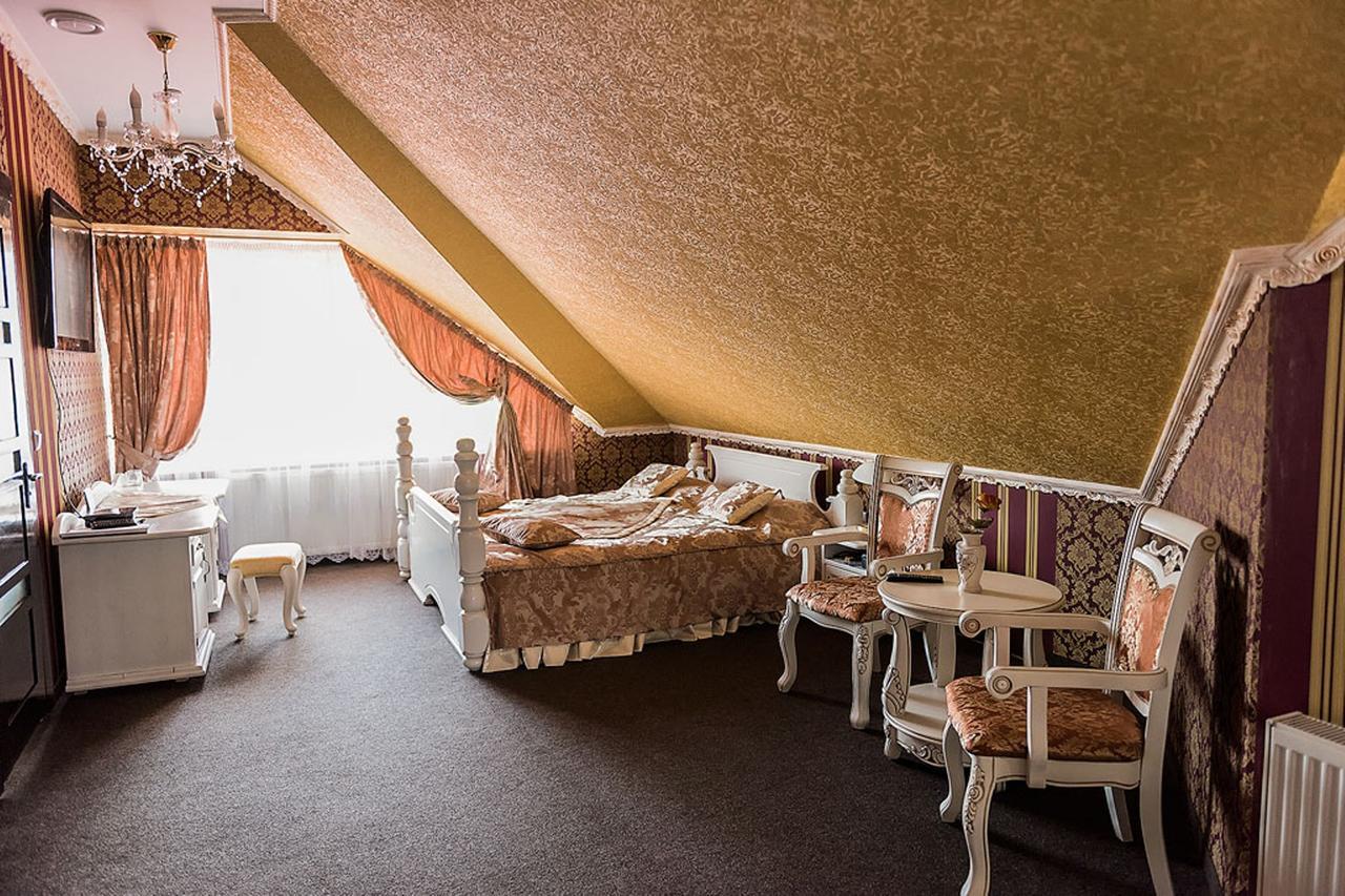 Golden Palace Dubove Exterior foto