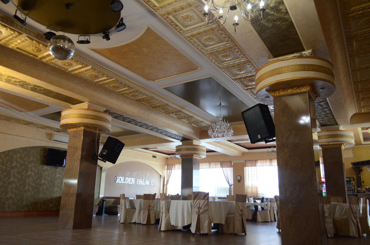 Golden Palace Dubove Exterior foto